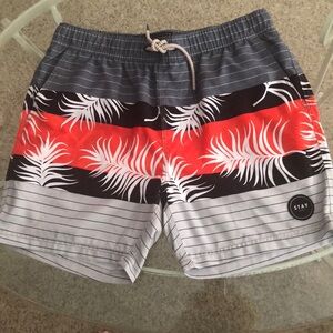 HOST PICK ⛱️ STAY- Swim short Tropical print  Swim Trunk M